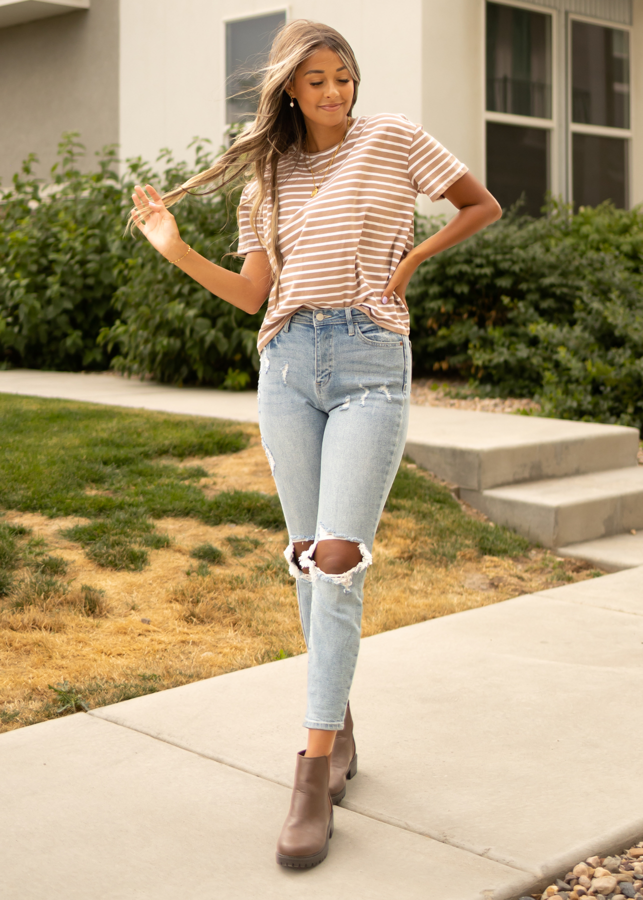 Short sleeve knit taupe top with white stripes