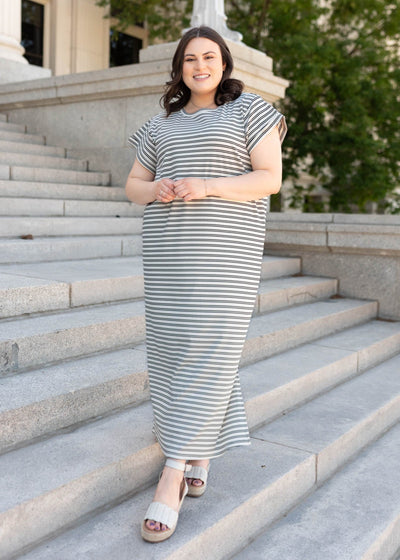 Plus size black striped t-shirt dress