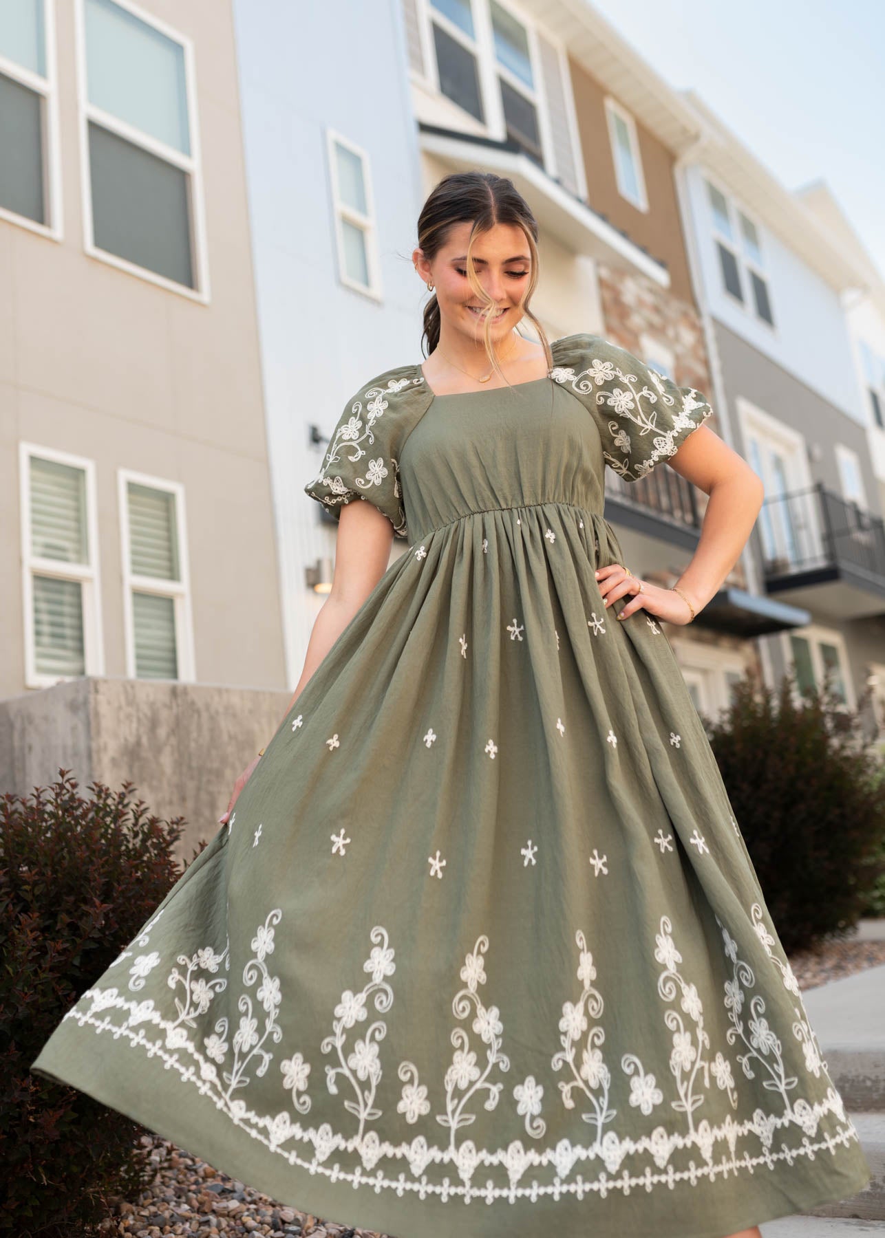 High waist forest green embroidered dress