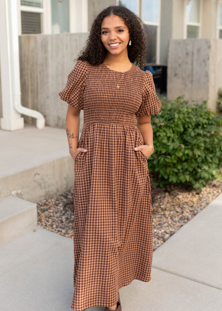 Kinsley Mocha Brown Gingham Midi Dress Tea N Rose Lena Layne Kinsley Mocha Brown Gingham Midi Dress Tea N Rose Lena Layne