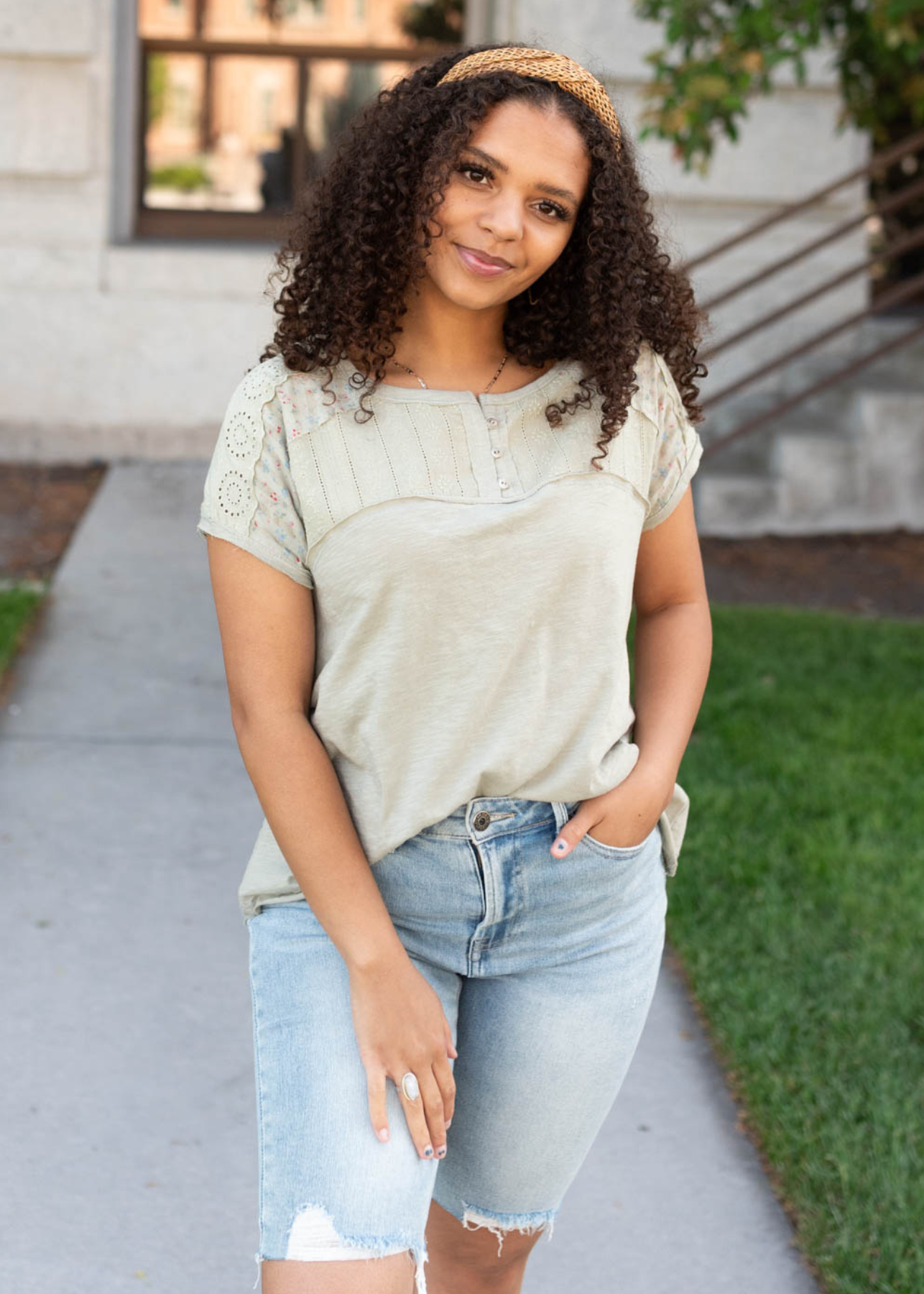 Short sleeve moss green floral top