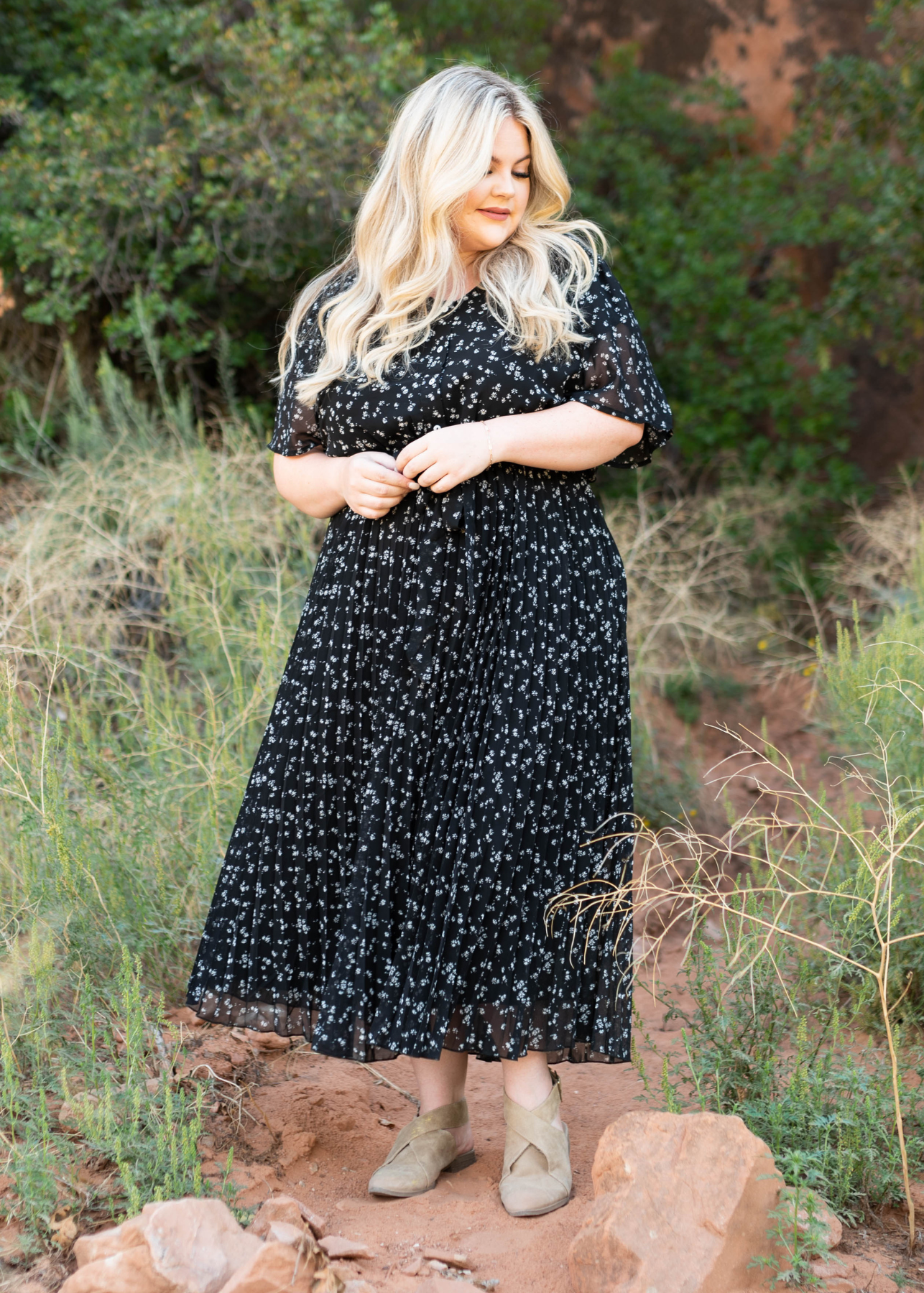 Plus size short sleeve black floral dress