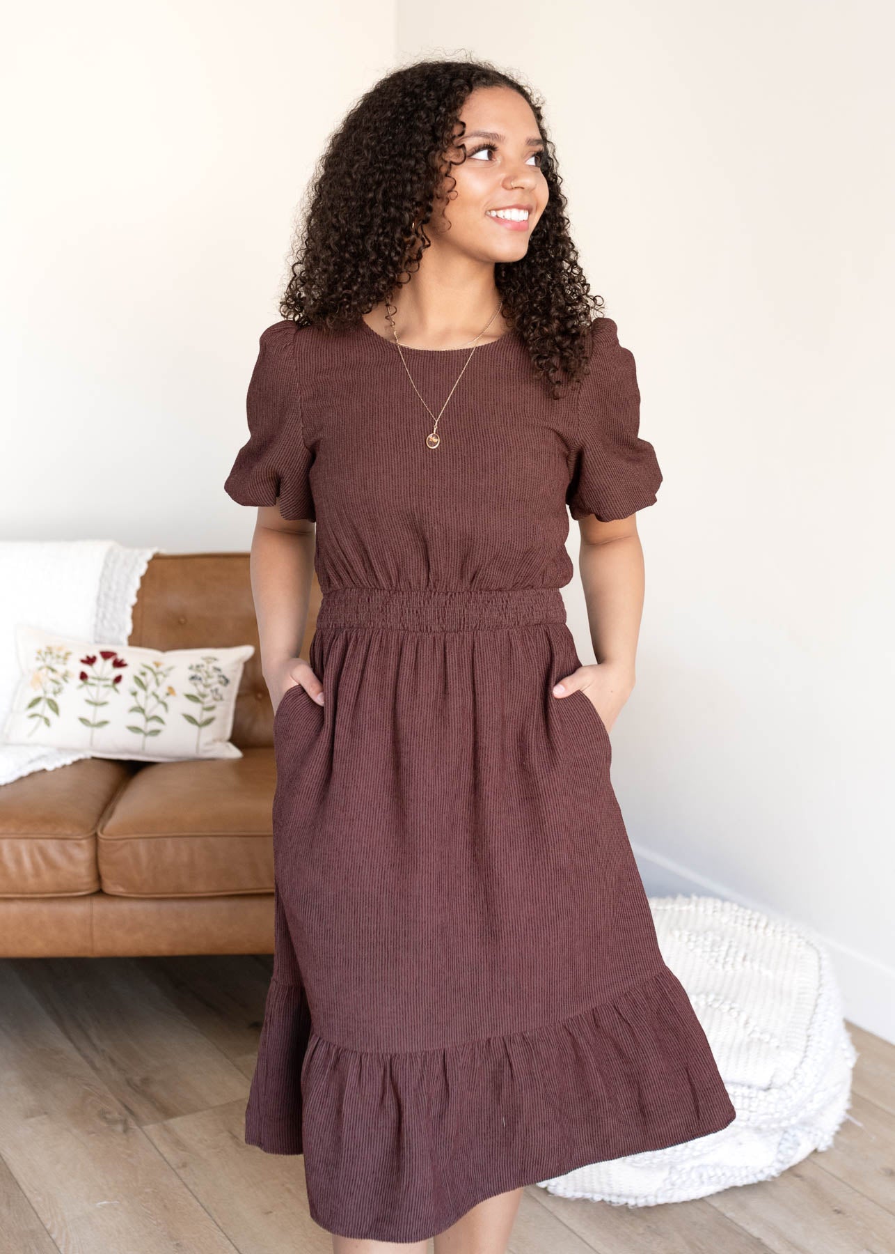 Brown textured dress with pockets