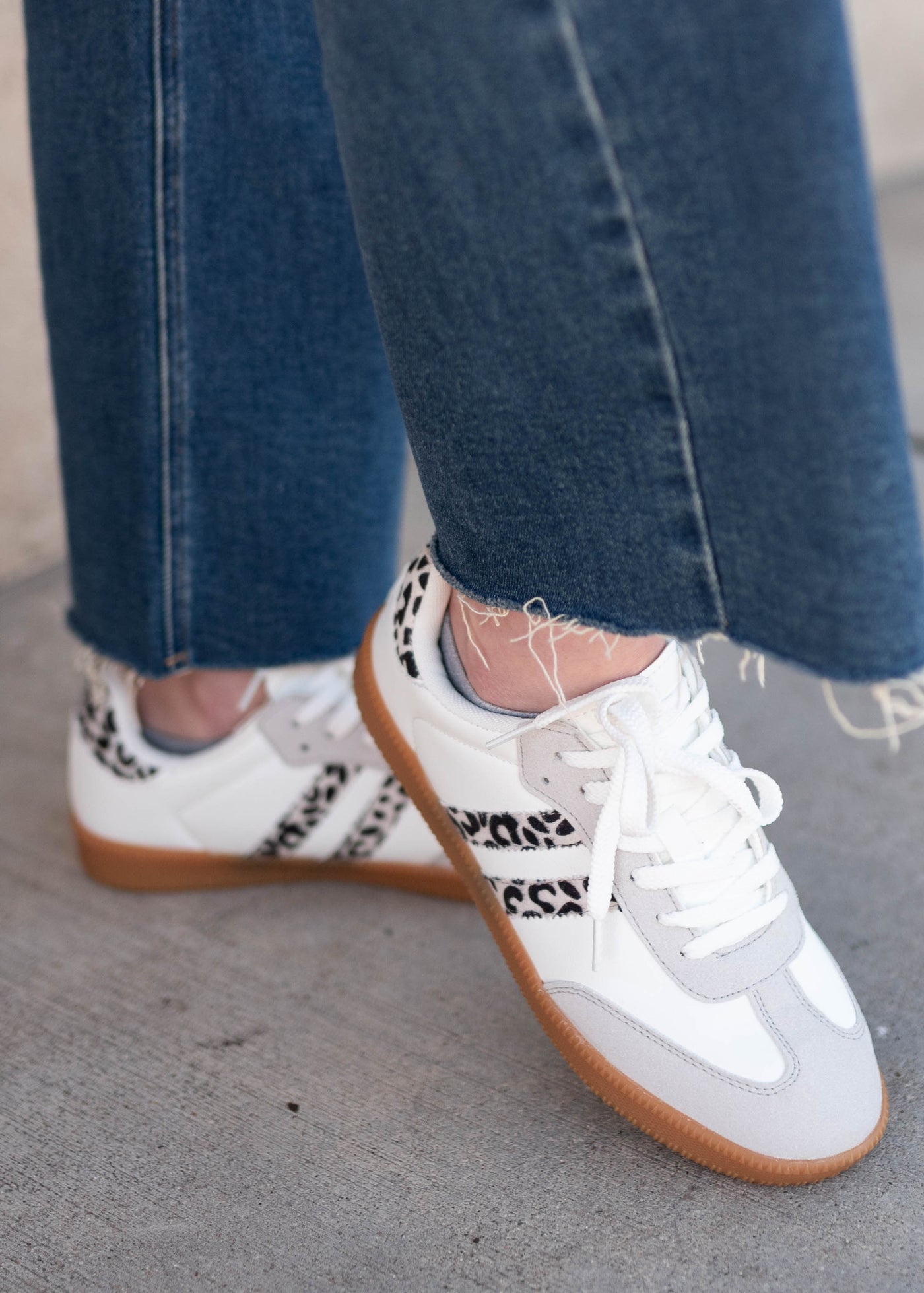 Lisa Leopard Print Sneakers