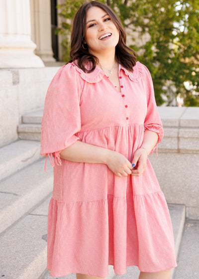 Short sleeve red gingham dress with round collar in plus size