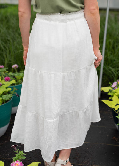 Back view of the white tiered maxi skirt