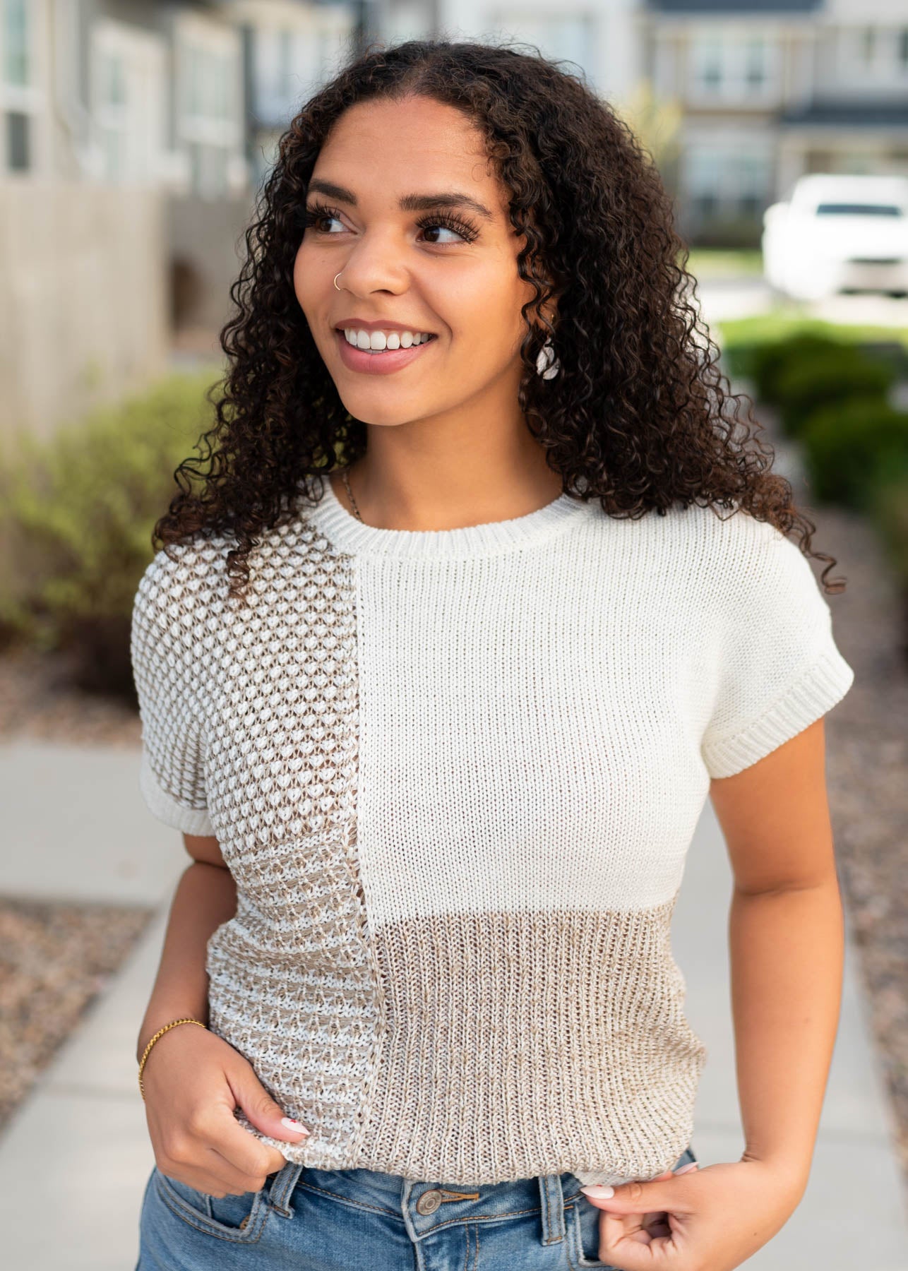 Natural knit sweater top with a drop sleeve