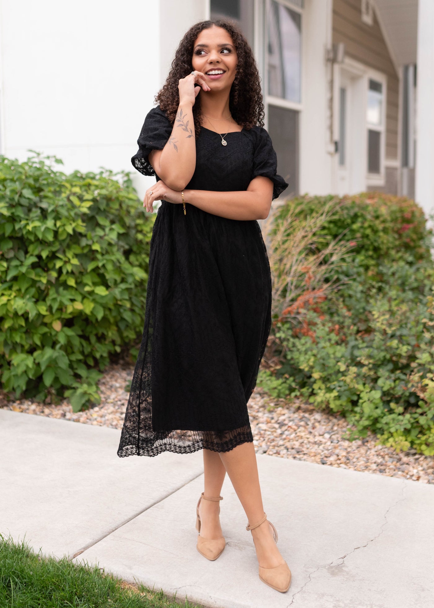 Misty Black Lace Midi Dress Tea N Rose 1X Misty Black Lace Midi Dress Tea N Rose 1X