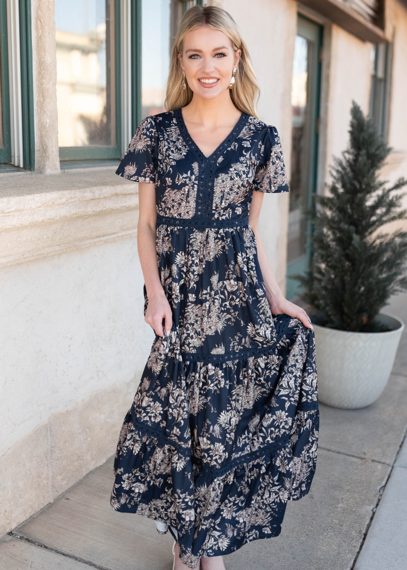 Modest Lena & Lou navy blue patterned dress with short sleeves