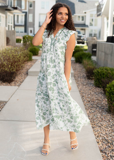 Cap ruffle sleeve green floral pattern dress
