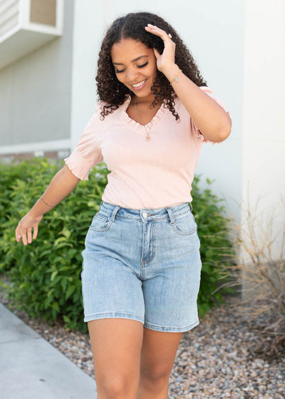 Blush pink top with short sleeves