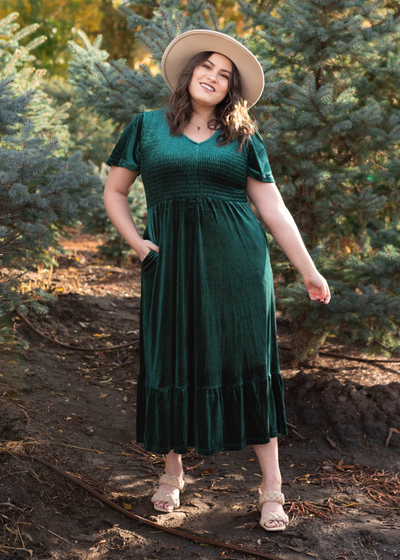 Noel Evergreen Velvet Maxi Dress