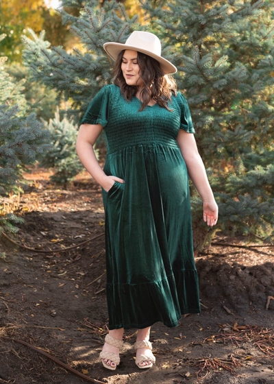 Noel Evergreen Velvet Maxi Dress