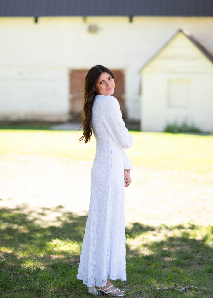 Oakley White Lace Floral Maxi Dress – Lena Layne