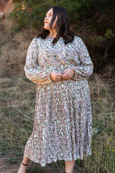 Long sleeve plus size mauve floral dress with pleated skirt