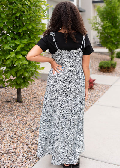Back view of the navy floral tied dress