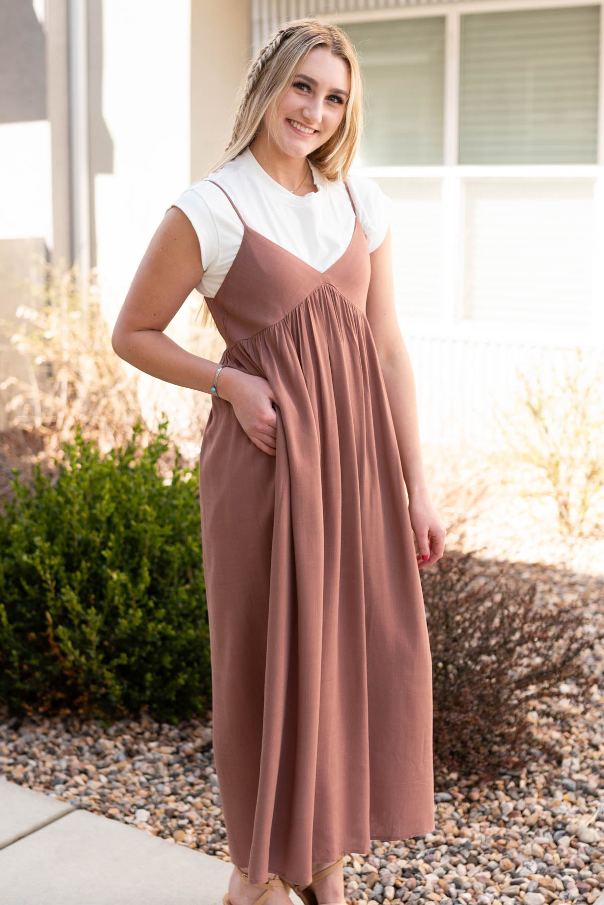 Side view of the terracotta maxi dress