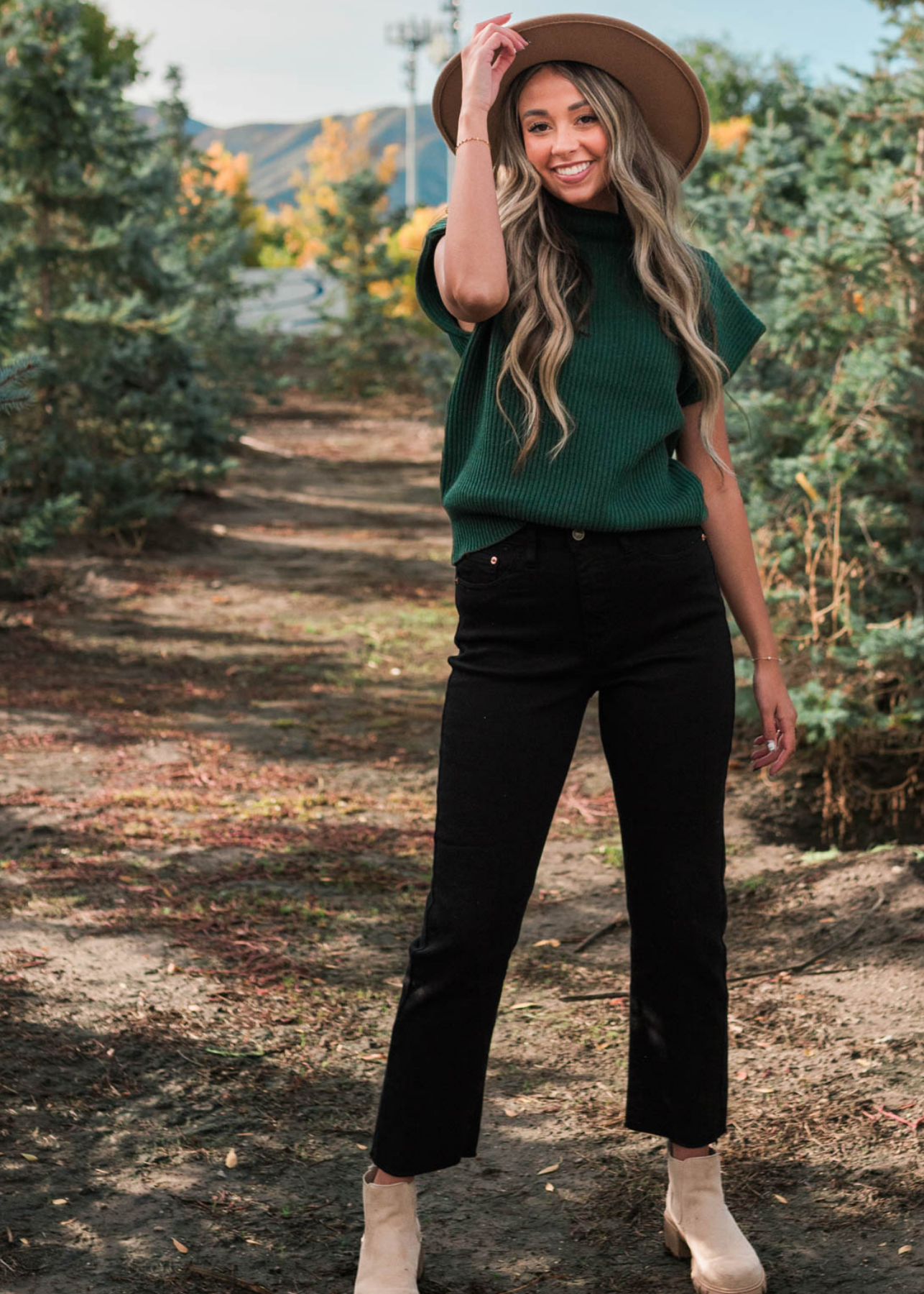 Short sleeve hunter green sweater with a turtleneck