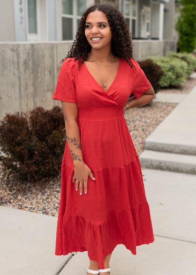 Short sleeve red smock waist dress