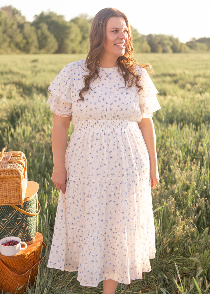 ワンピース apolina MIA DRESSLOAF TIN FLORAL FAWN Sami Blue Floral Dress — Feminine Floral Dress | Lena Layne