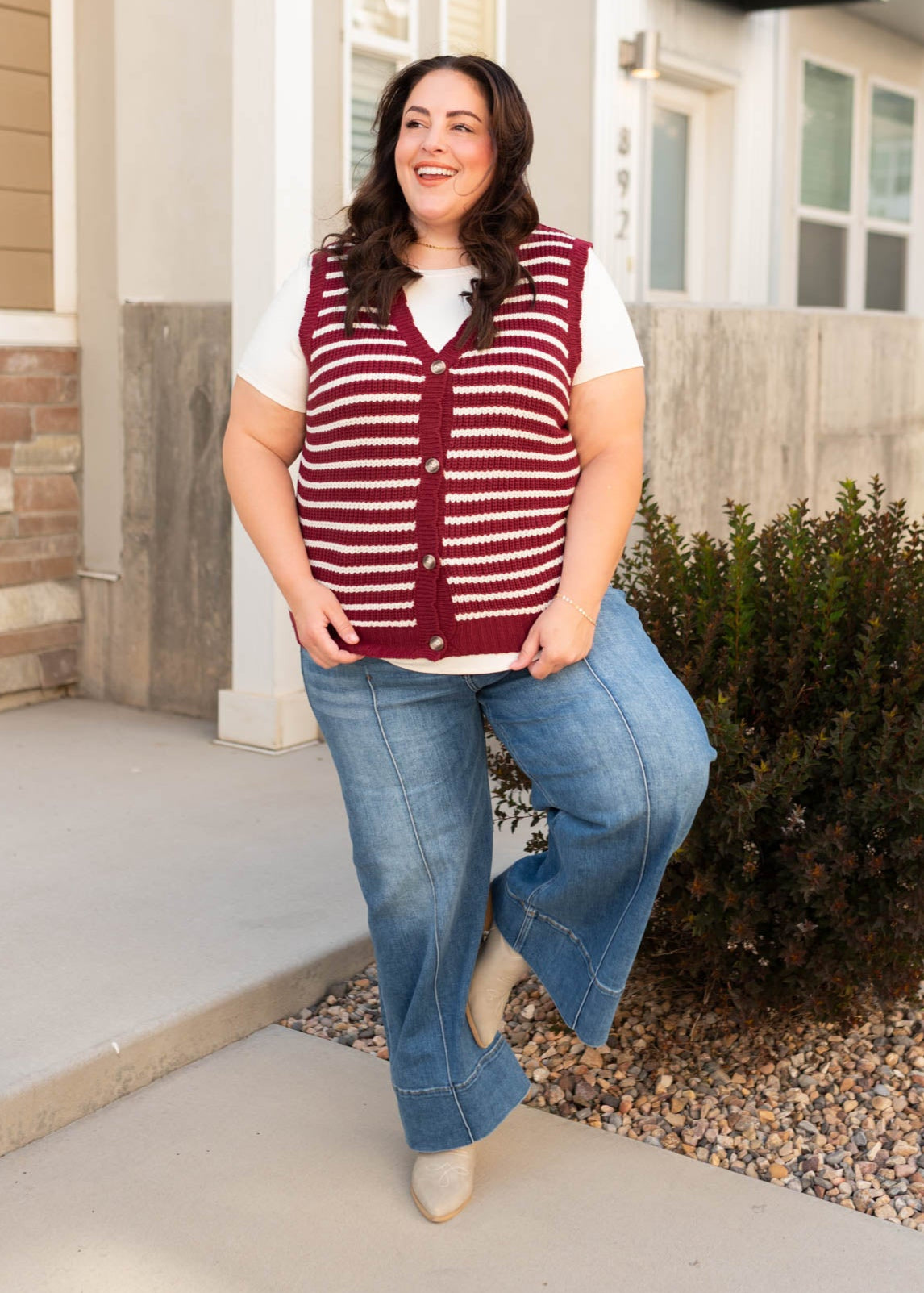 White and burgundy striped sweater vest 1x to 3x plus size