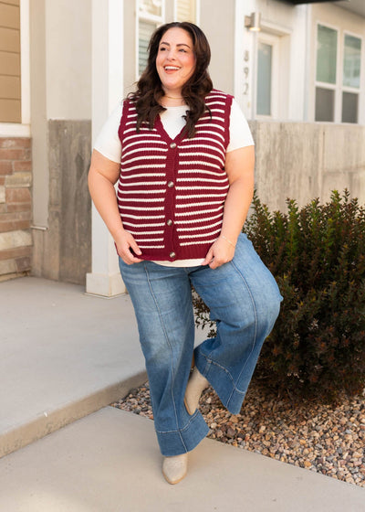 White and burgundy striped sweater vest 1x to 3x plus size