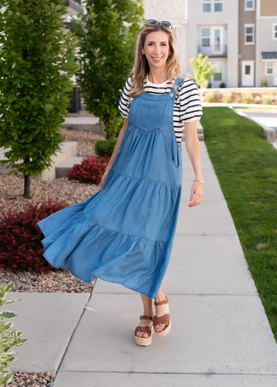Chambray overall dress with a pocket on the bodice