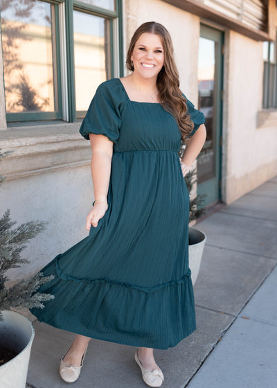 Short sleeve forest green dress in plus size