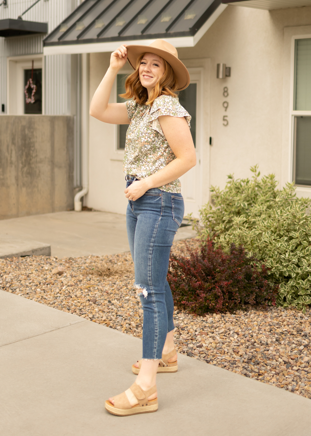 Cap sleeve green floral top