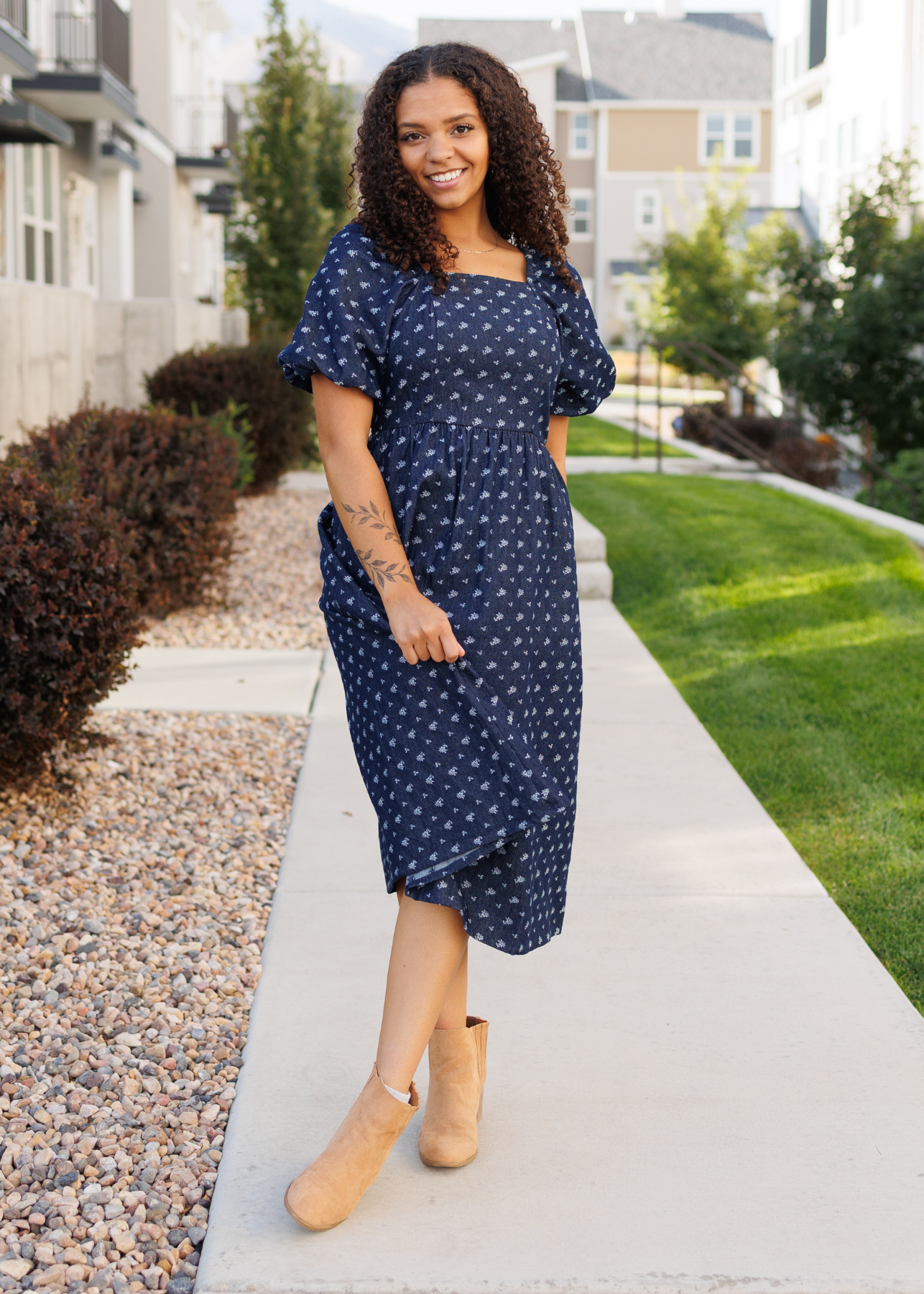 Short sleeve floral denim dress with square neck