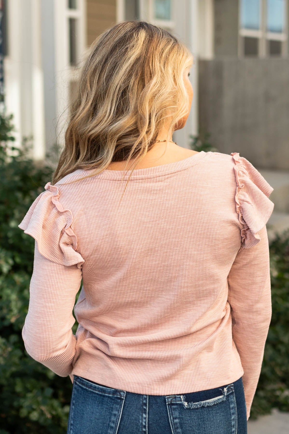 Back view of a mauve top