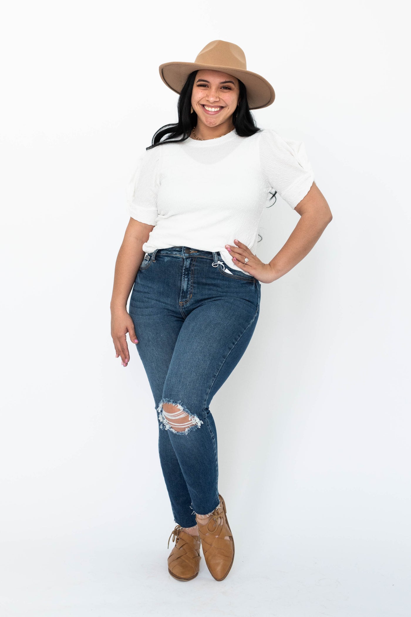 Large short sleeve white top
