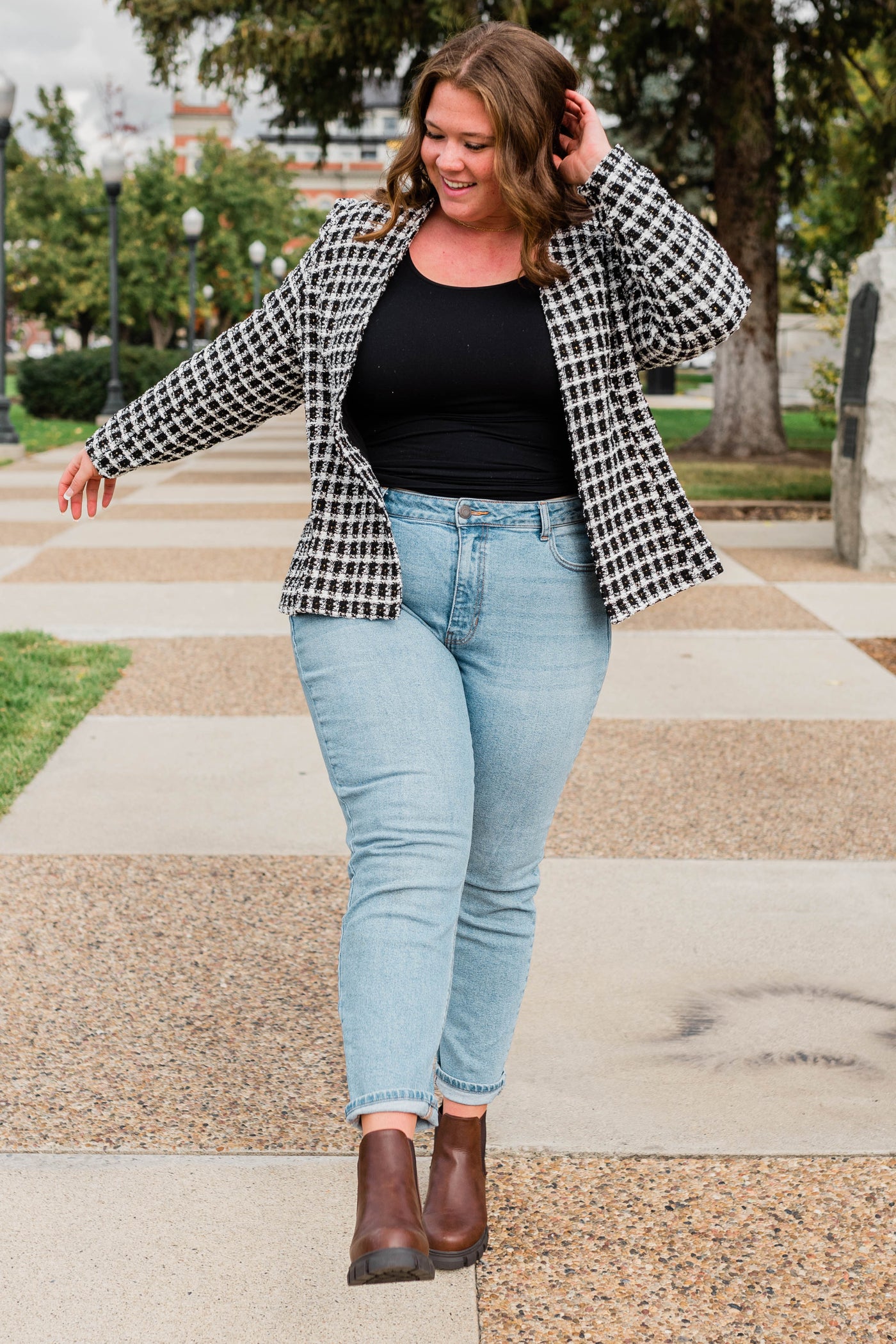 Eloise Black Blazer