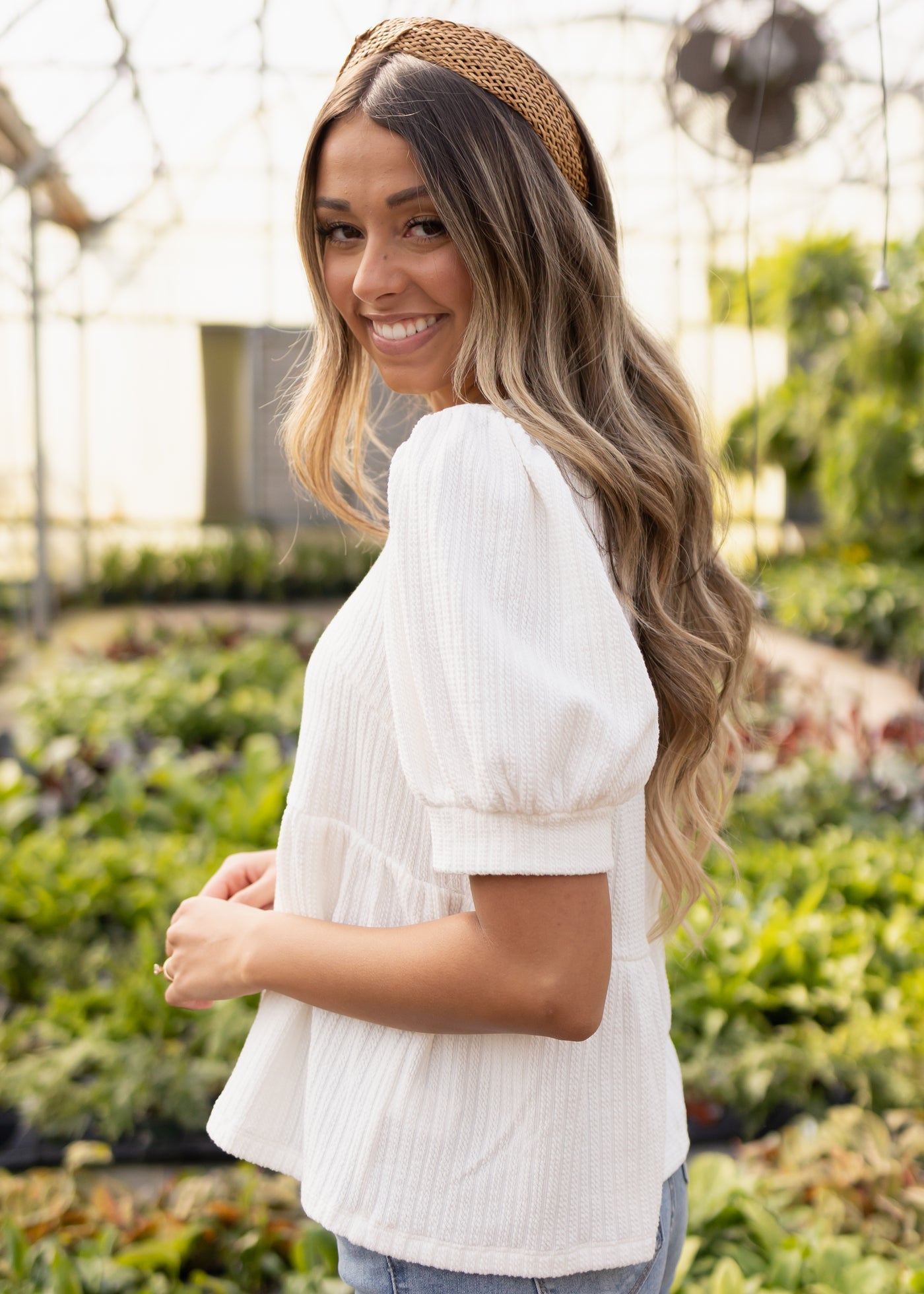 Side view of an ivory top