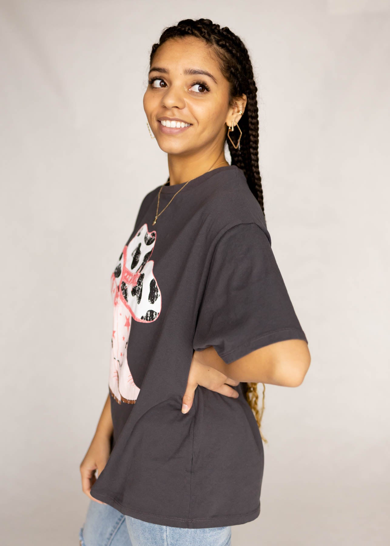 Side view of a charcoal top
