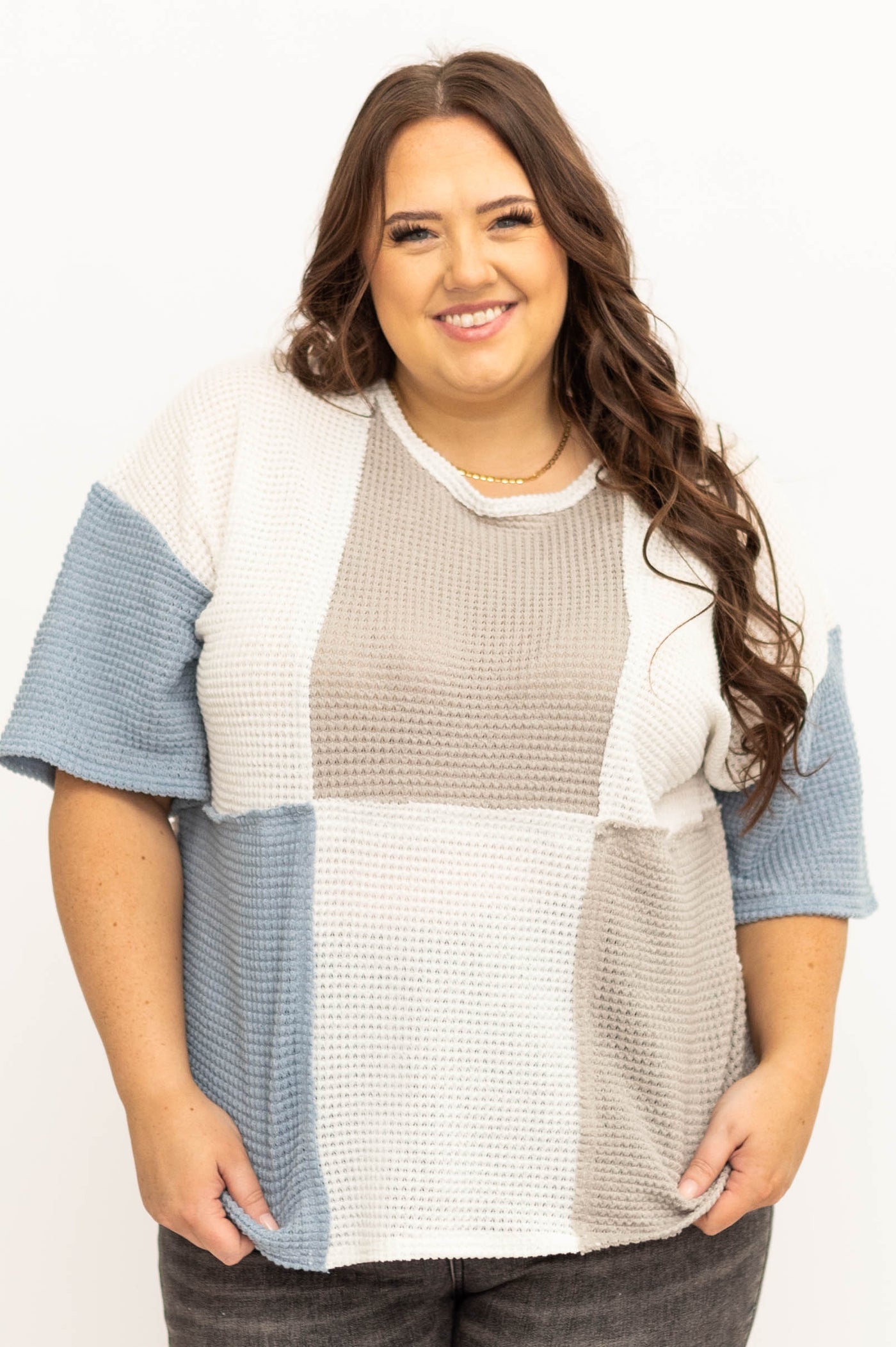 Plus size short sleeve blue knit top