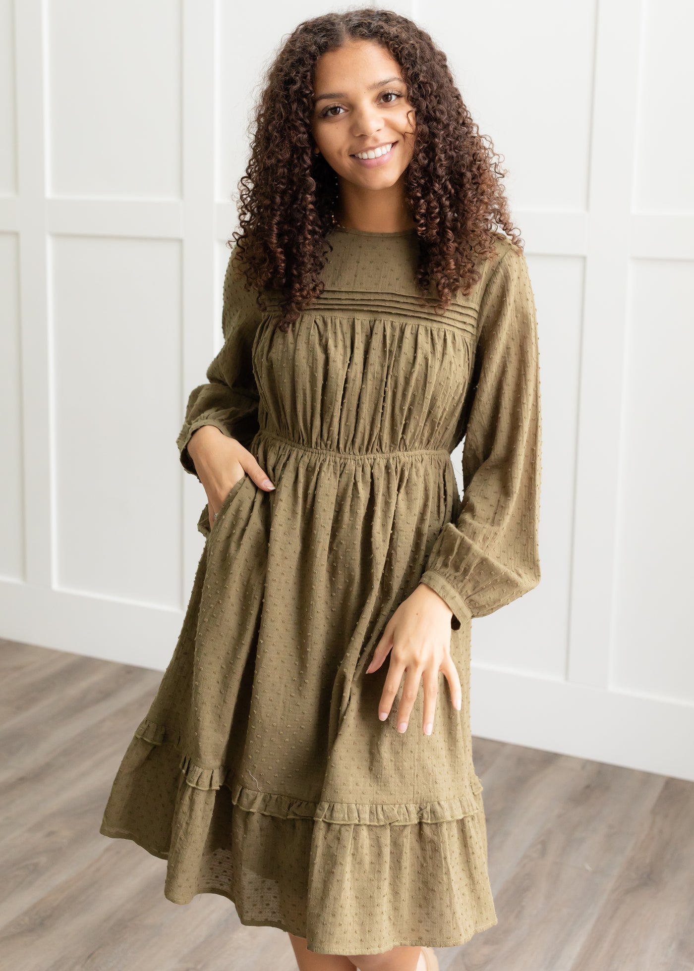 Safiya Olive Dress