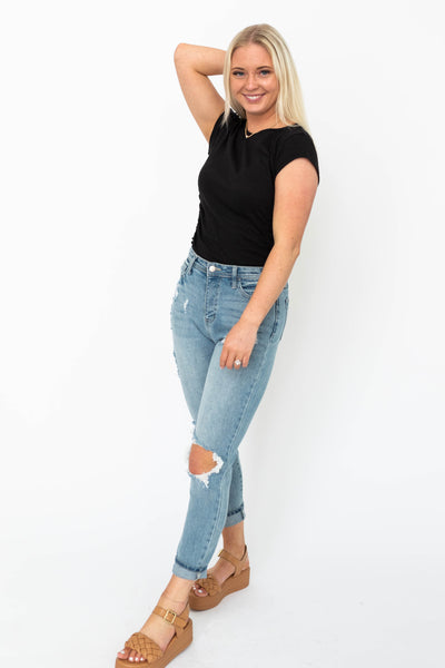 Cap sleeve black top